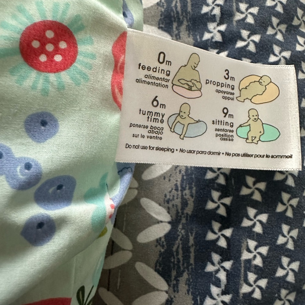 Boppy pillow